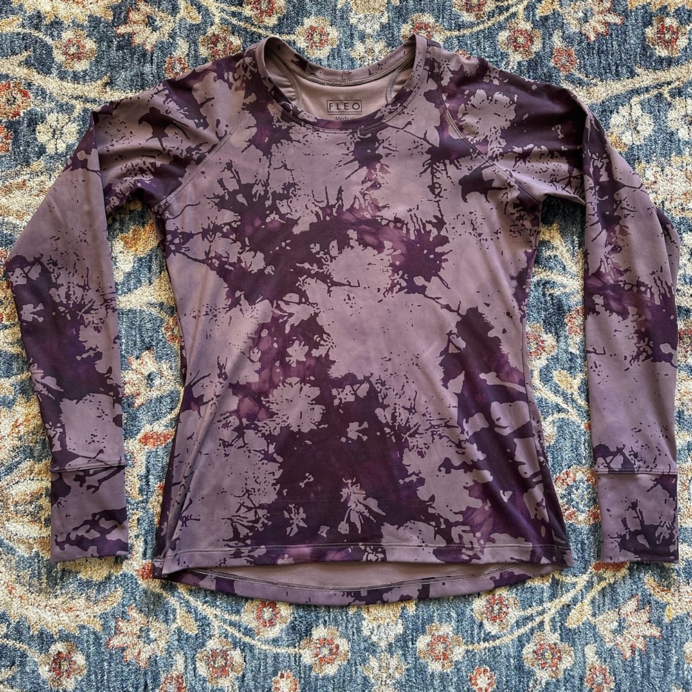Fleo purple tie dye long sleeve top size medium
